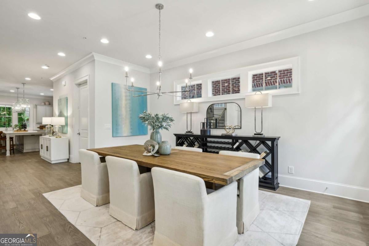 Alpharetta, Georgia, 30009, United States, 3 Bedrooms Bedrooms, ,4 BathroomsBathrooms,Residential,Active,1849535