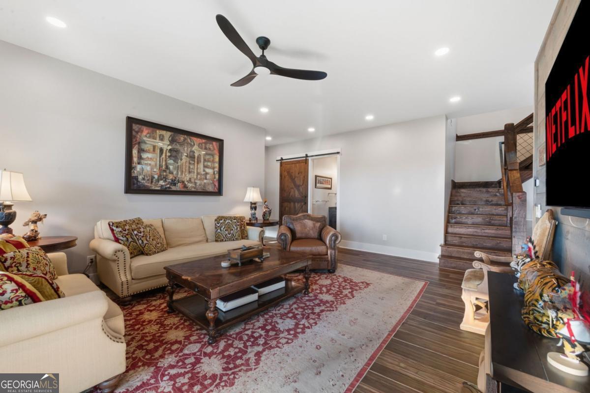 Ellijay, Georgia, 30536, United States, 3 Bedrooms Bedrooms, ,4 BathroomsBathrooms,Residential,Active,1968415