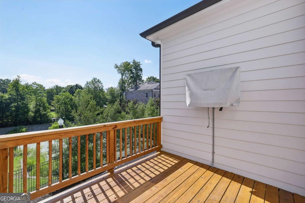 Alpharetta, Georgia, 30009, United States, 3 Bedrooms Bedrooms, ,4 BathroomsBathrooms,Residential,Active,1899885