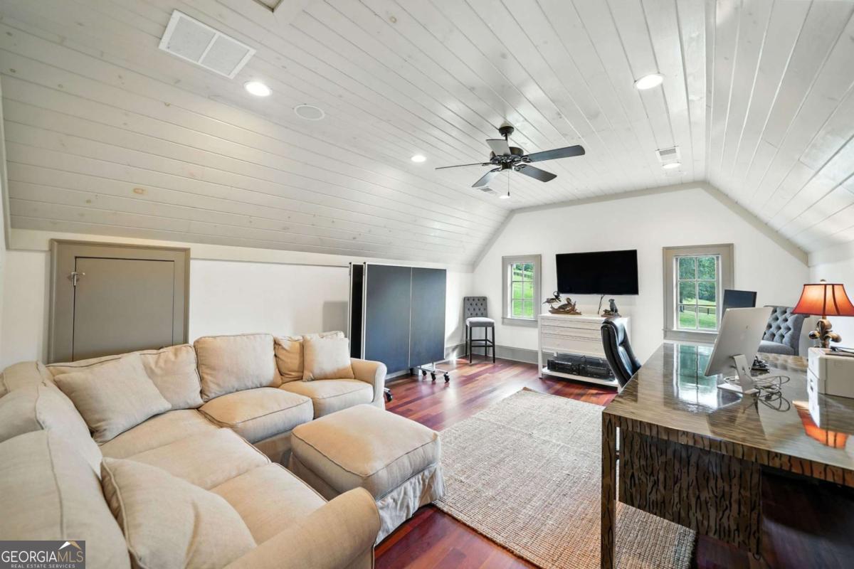 Ball Ground, Georgia, 30107, United States, 5 Bedrooms Bedrooms, ,6 BathroomsBathrooms,Residential,Active,1961923