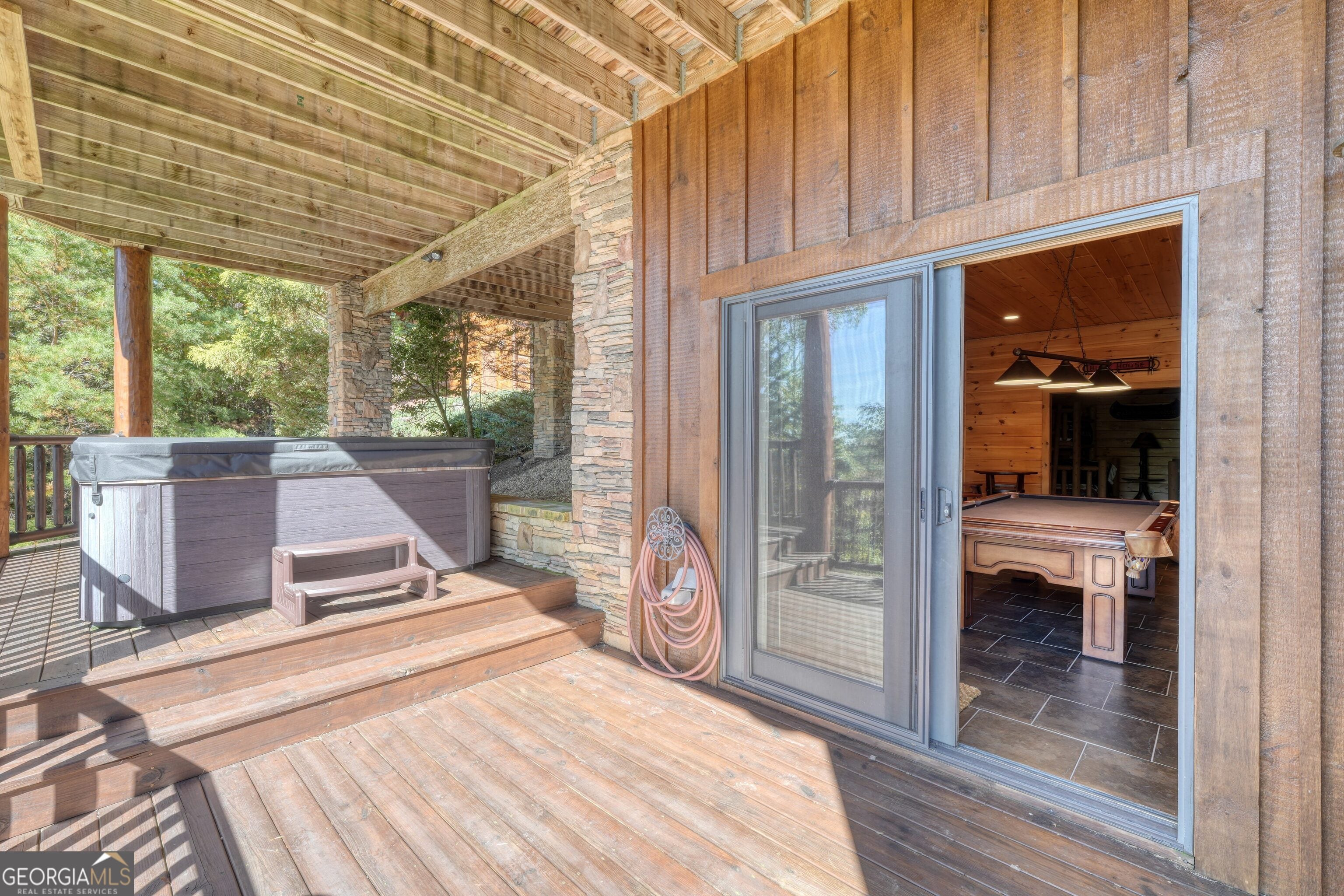 Blue Ridge, Georgia, 30513, United States, 4 Bedrooms Bedrooms, ,5 BathroomsBathrooms,Residential,Active,1969833