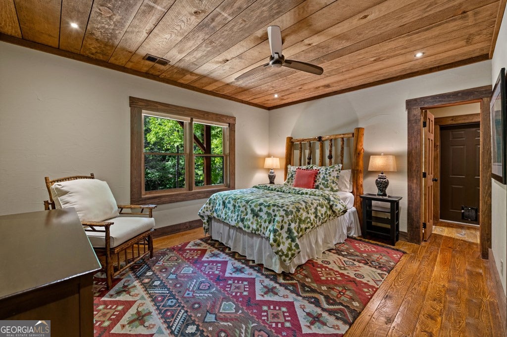 Cherry Log, Georgia, 30522, United States, 5 Bedrooms Bedrooms, ,5 BathroomsBathrooms,Residential,Active,2045694