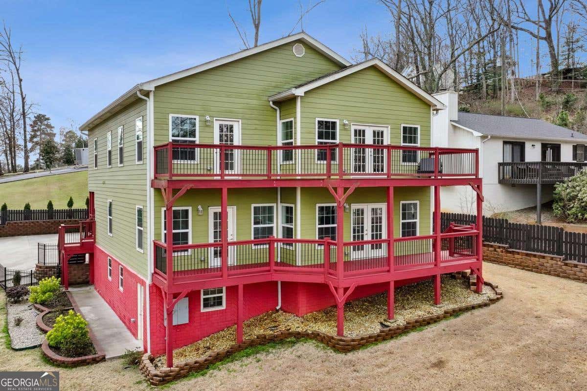 2320 EDGEWATER Rd  