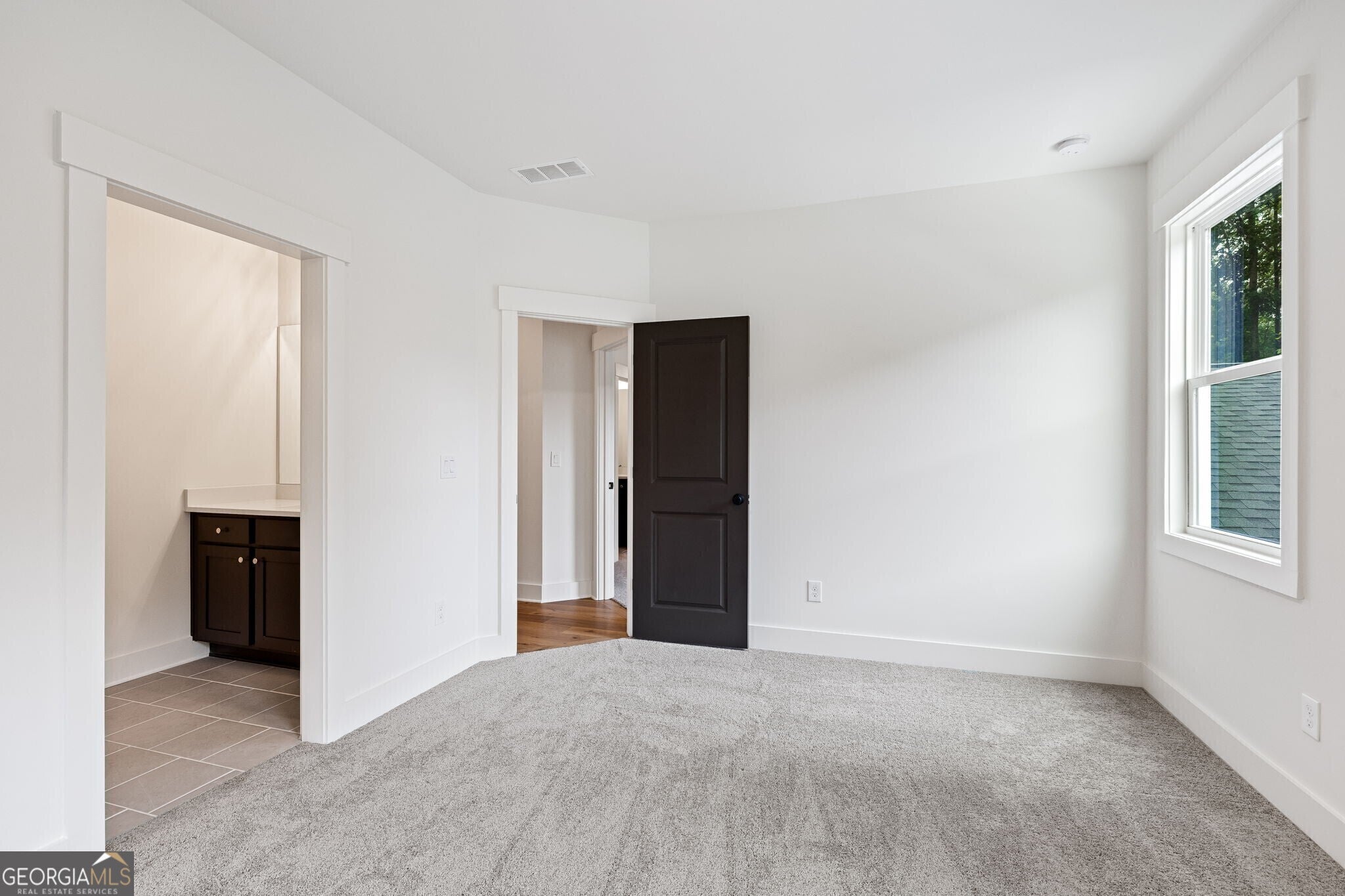 Gainesville, Georgia, 30506, United States, 5 Bedrooms Bedrooms, ,5 BathroomsBathrooms,Residential,Active,1926926