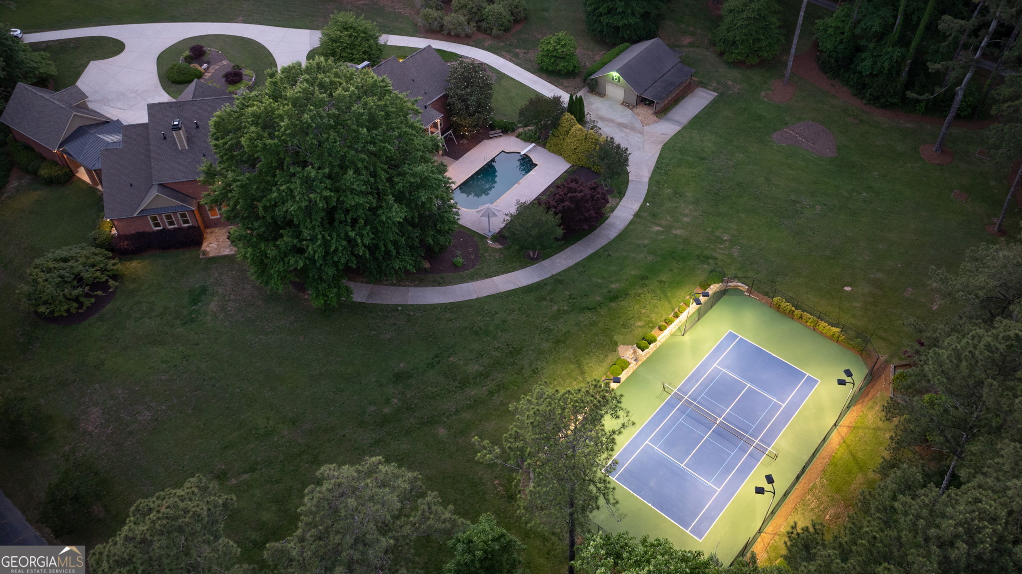 Kennesaw, Georgia, 30152, United States, 6 Bedrooms Bedrooms, ,10 BathroomsBathrooms,Residential,Active,2051971