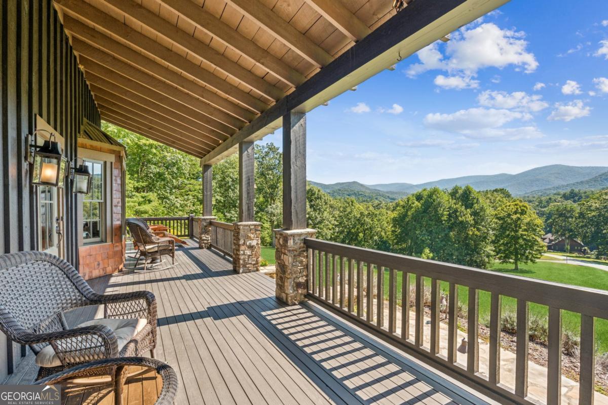 Ellijay, Georgia, 30536, United States, 3 Bedrooms Bedrooms, ,4 BathroomsBathrooms,Residential,Active,1929422