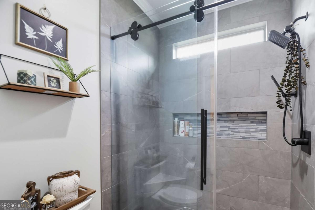 Midway, Georgia, 31320, United States, 5 Bedrooms Bedrooms, ,3 BathroomsBathrooms,Residential,Active,1959929