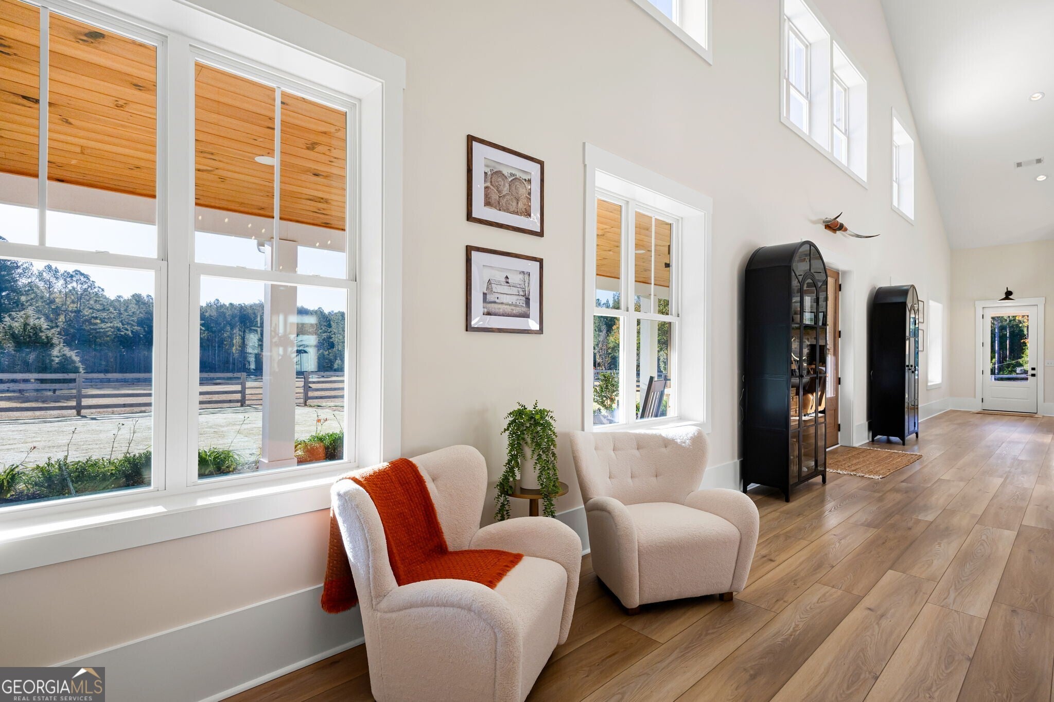 Rydal, Georgia, 30171, United States, 5 Bedrooms Bedrooms, ,5 BathroomsBathrooms,Residential,Active,1987251