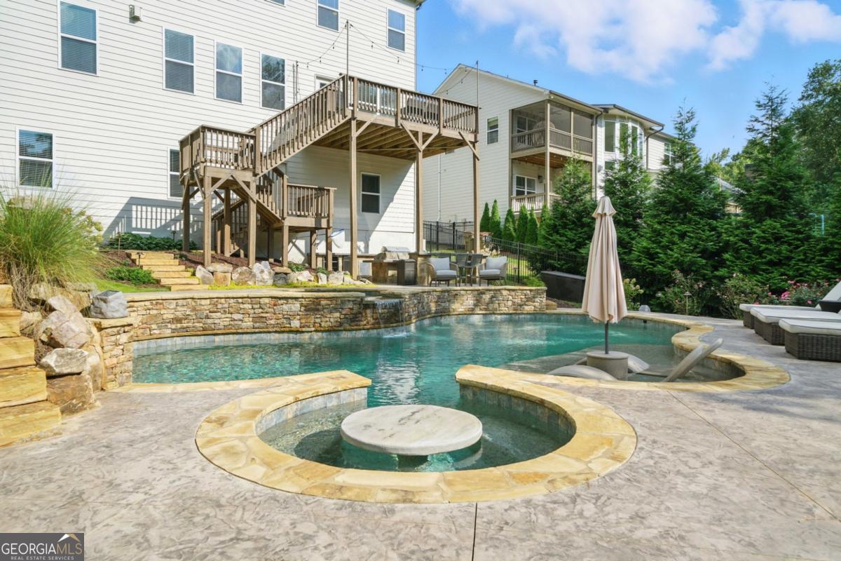 Canton, Georgia, 30115, United States, 7 Bedrooms Bedrooms, ,4 BathroomsBathrooms,Residential,Active,1936405