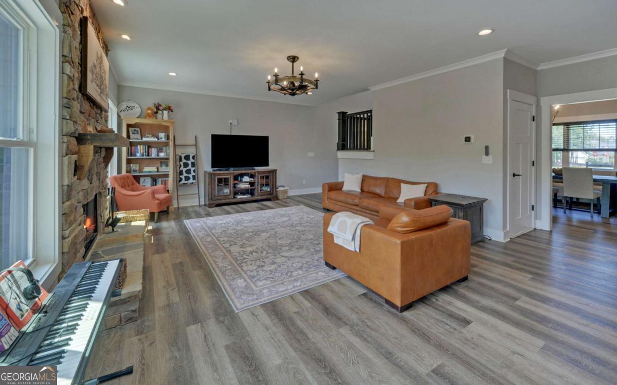 Jasper, Georgia, 30143, United States, 5 Bedrooms Bedrooms, ,5 BathroomsBathrooms,Residential,Active,1941117