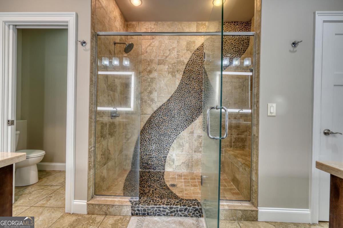 Blairsville, Georgia, 30512, United States, ,4 BathroomsBathrooms,Residential,Active,1852664