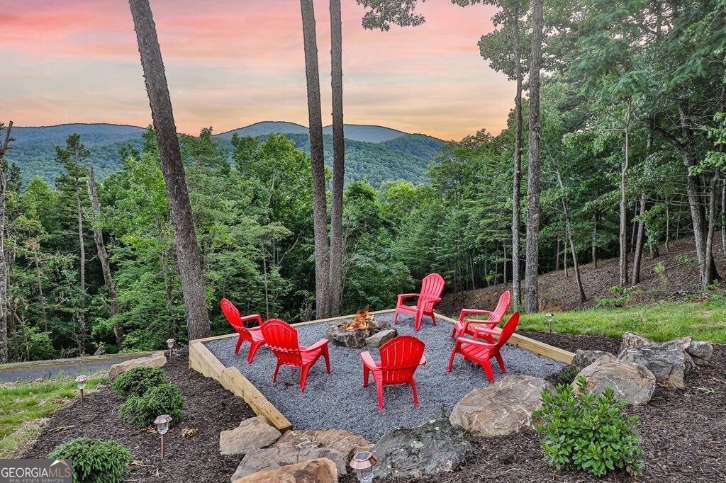 Blue Ridge, Georgia, 30513, United States, 4 Bedrooms Bedrooms, ,4 BathroomsBathrooms,Residential,Active,2010546