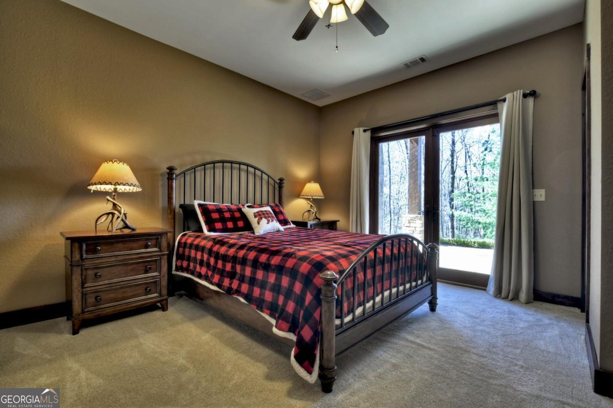 Ellijay, Georgia, 30536, United States, 5 Bedrooms Bedrooms, ,6 BathroomsBathrooms,Residential,Active,1953697