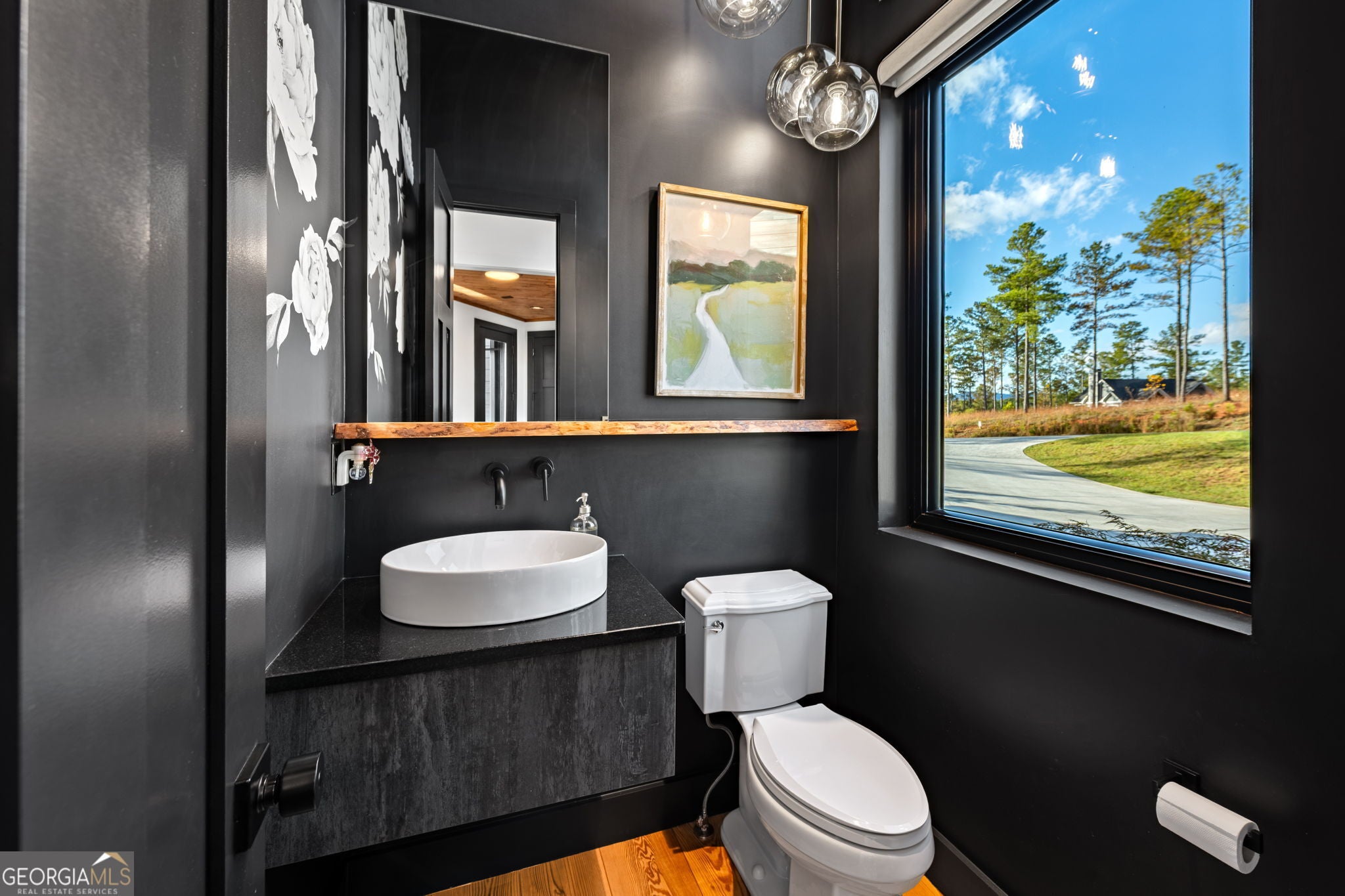 Ellijay, Georgia, 30540, United States, 4 Bedrooms Bedrooms, ,3 BathroomsBathrooms,Residential,Active,1986866