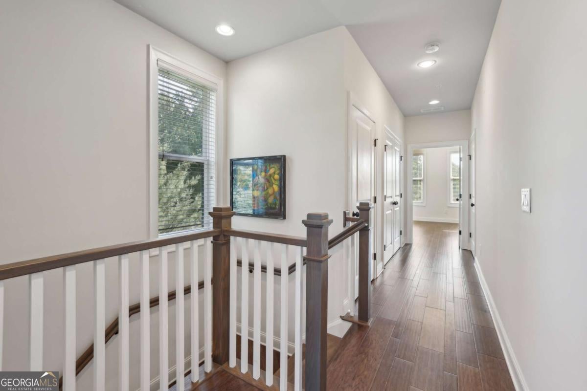 Alpharetta, Georgia, 30009, United States, 3 Bedrooms Bedrooms, ,4 BathroomsBathrooms,Residential,Active,1899885