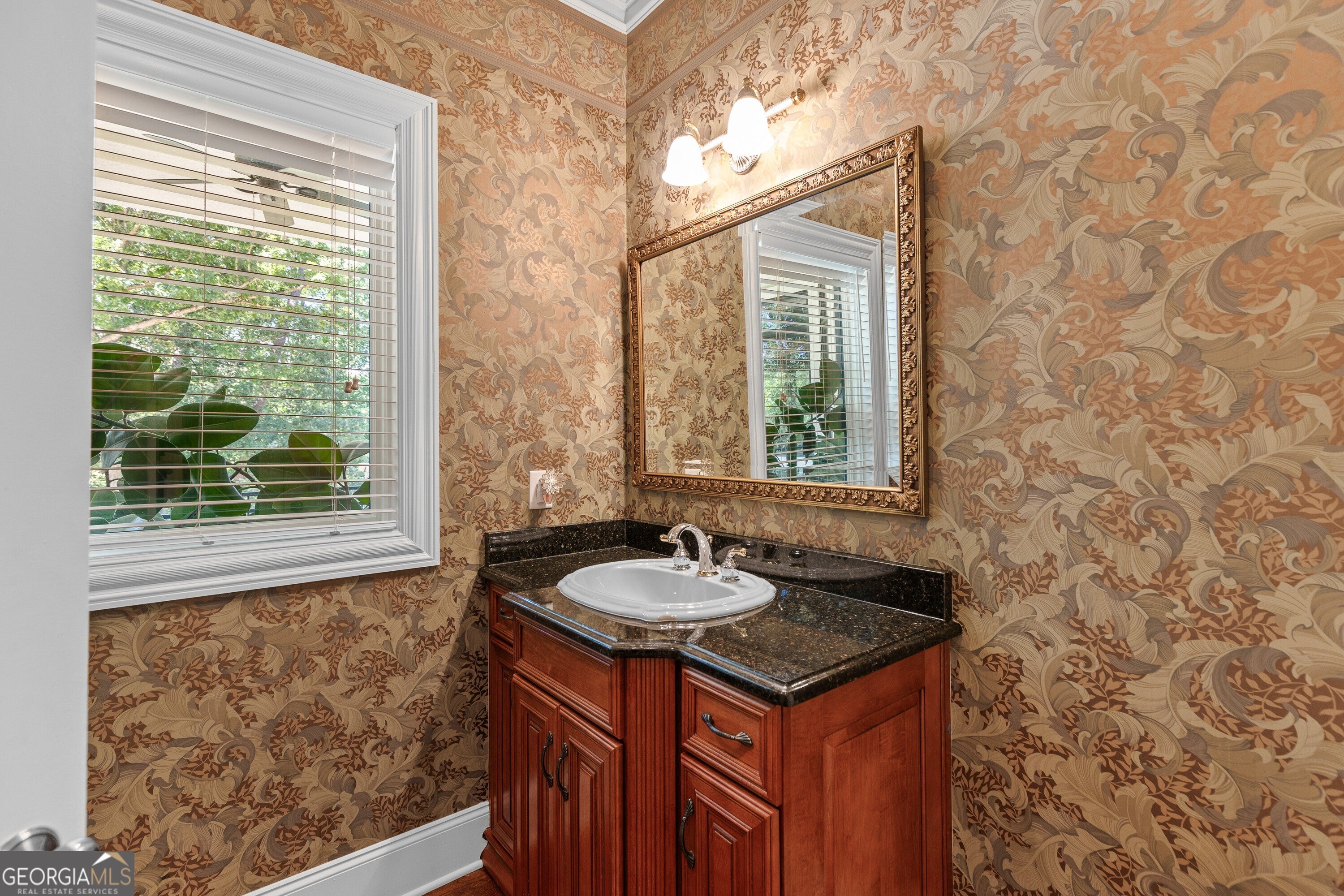 Flowery Branch, Georgia, 30542, United States, 4 Bedrooms Bedrooms, ,8 BathroomsBathrooms,Residential,Active,1929469