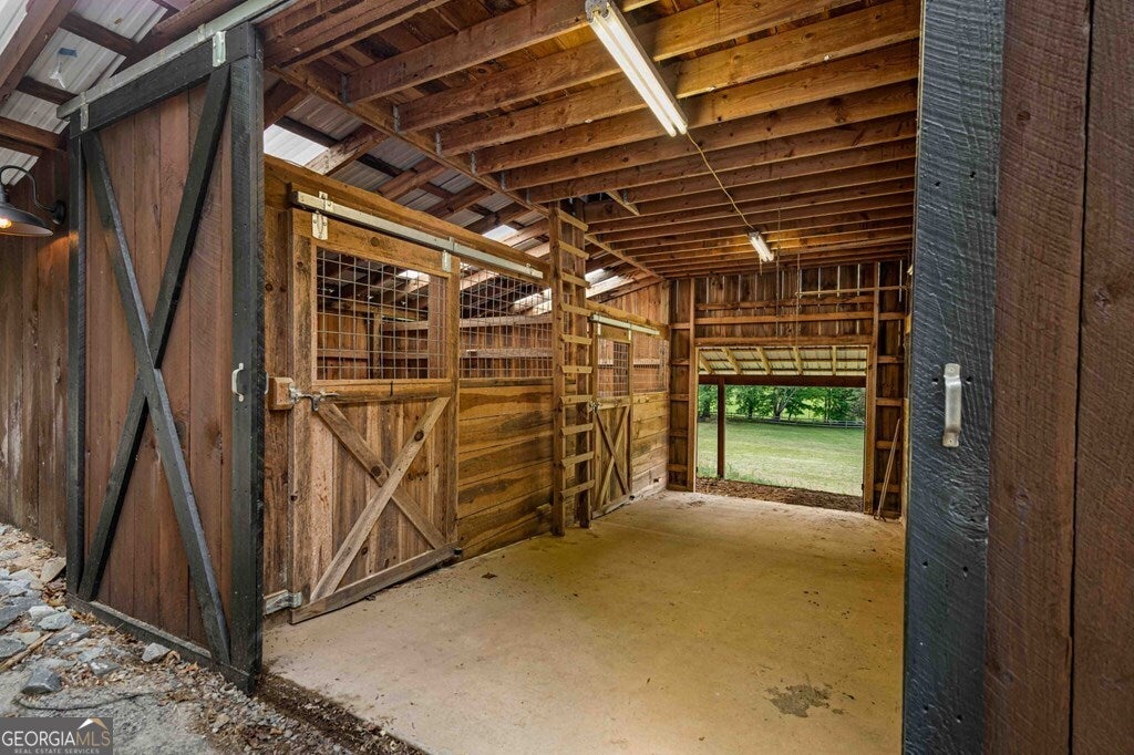 Blue Ridge, Georgia, 30513, United States, 3 Bedrooms Bedrooms, ,4 BathroomsBathrooms,Residential,Active,2008014