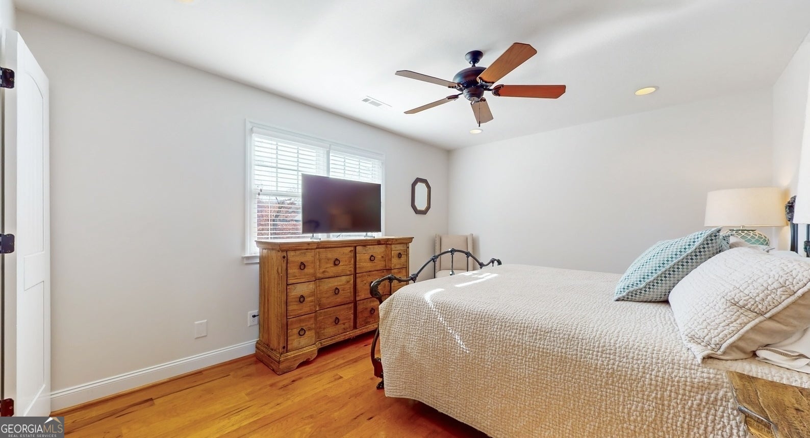 Hiawassee, Georgia, 30546, United States, 8 Bedrooms Bedrooms, ,6 BathroomsBathrooms,Residential,Active,1821963