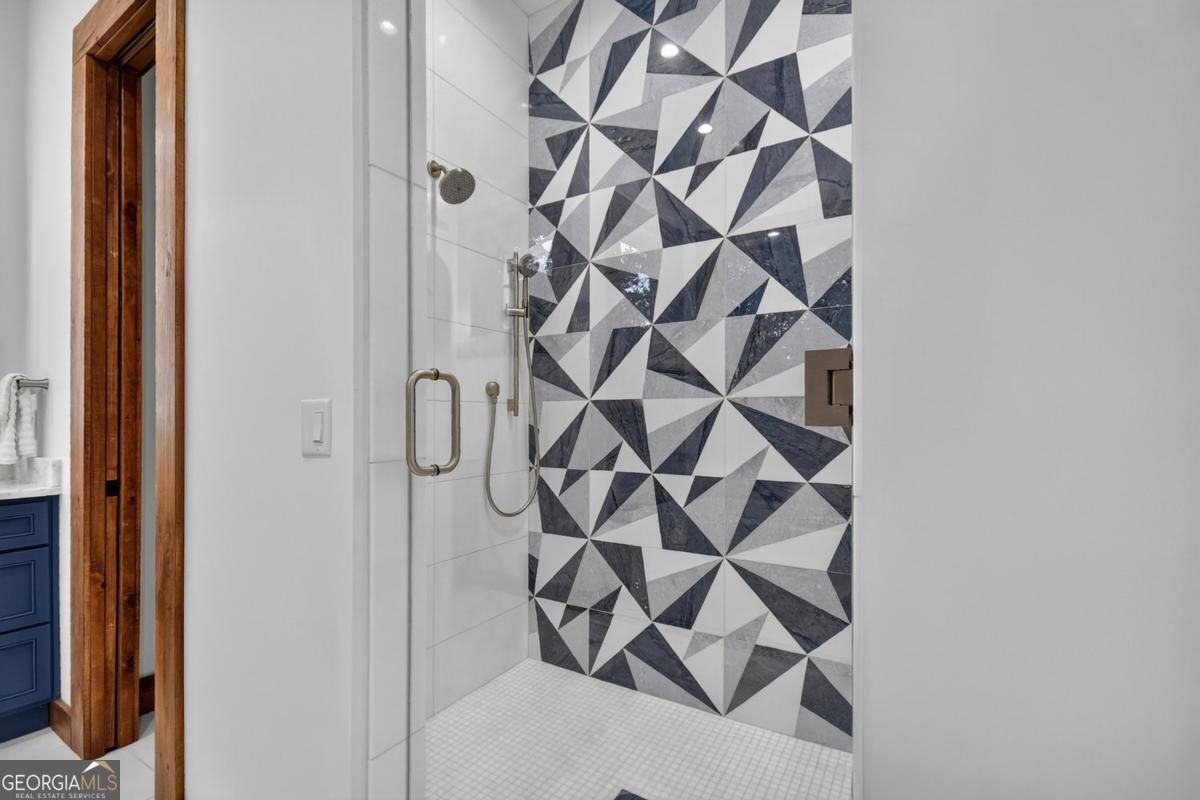 Blue Ridge, Georgia, 30513, United States, 5 Bedrooms Bedrooms, ,5 BathroomsBathrooms,Residential,Active,2003557