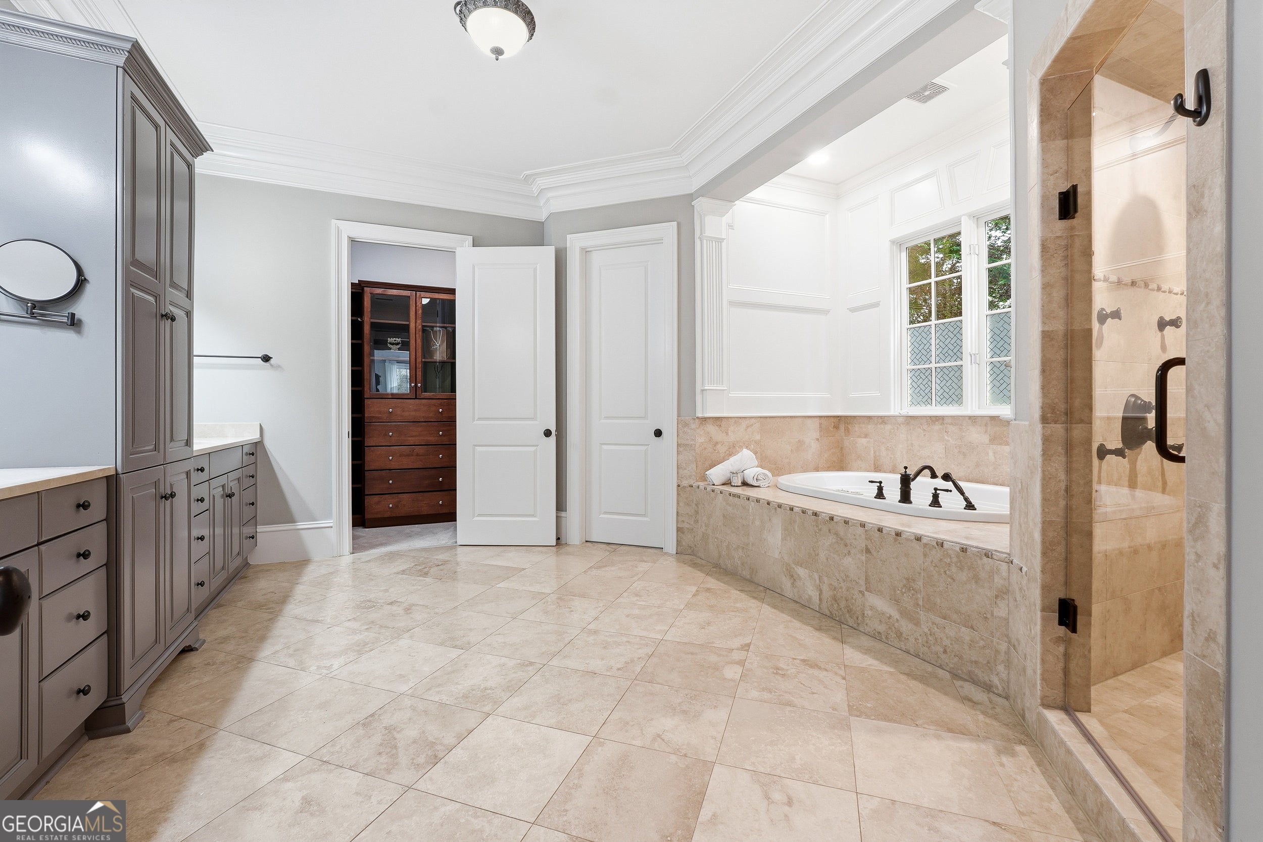 Kennesaw, Georgia, 30152, United States, 6 Bedrooms Bedrooms, ,8 BathroomsBathrooms,Residential,Active,2009375