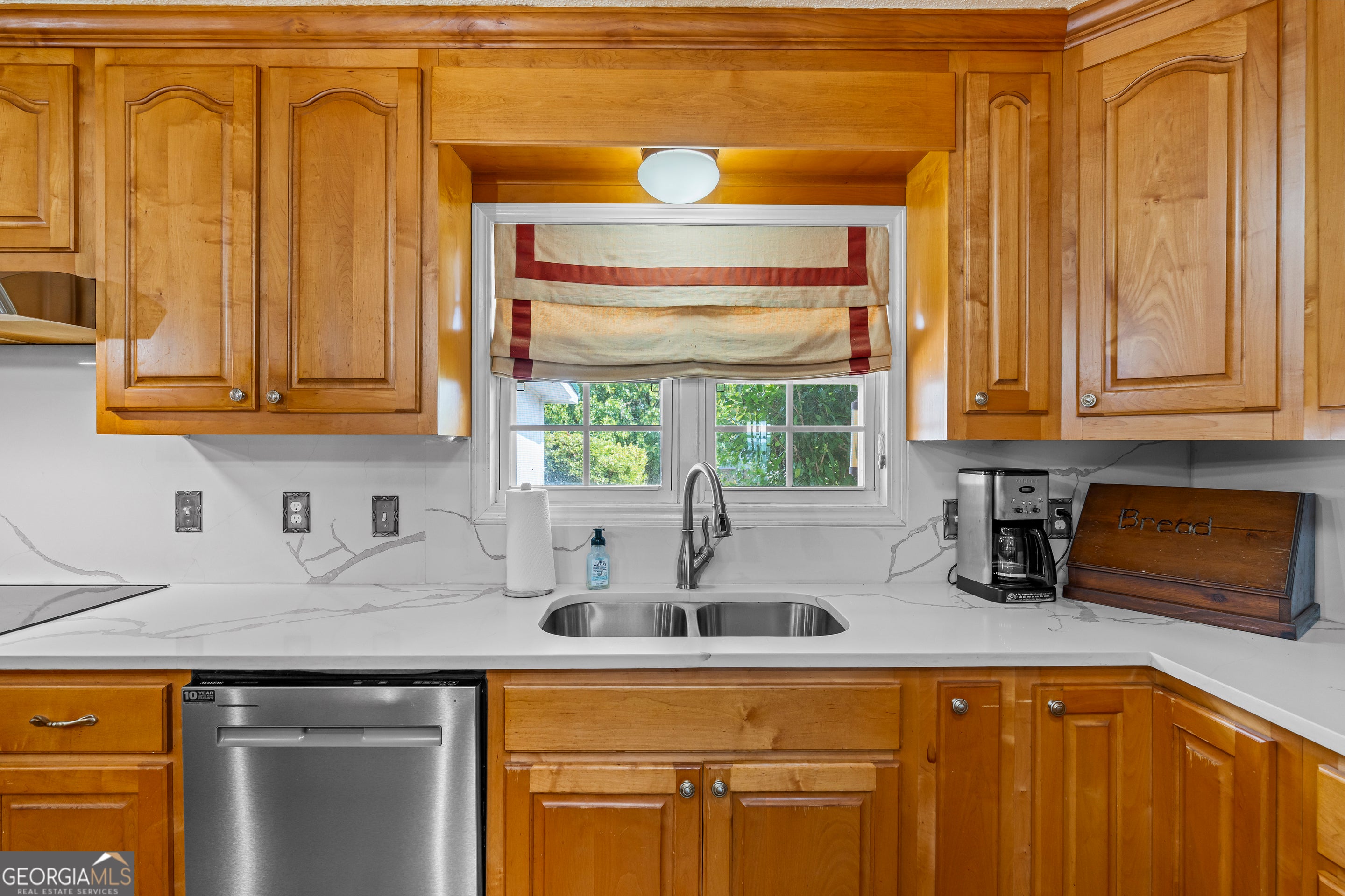 Commerce, Georgia, 30529, United States, 4 Bedrooms Bedrooms, ,3 BathroomsBathrooms,Residential,Active,1963280