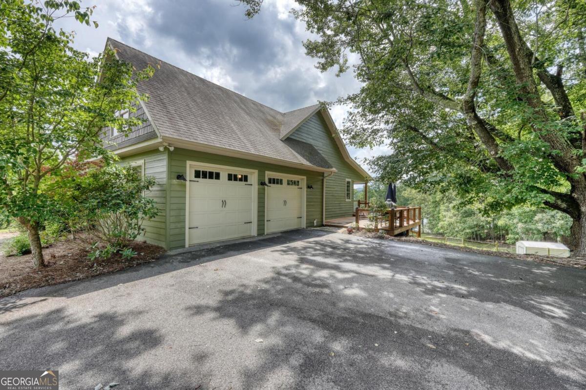 Blairsville, Georgia, 30512, United States, ,4 BathroomsBathrooms,Residential,Active,1852664