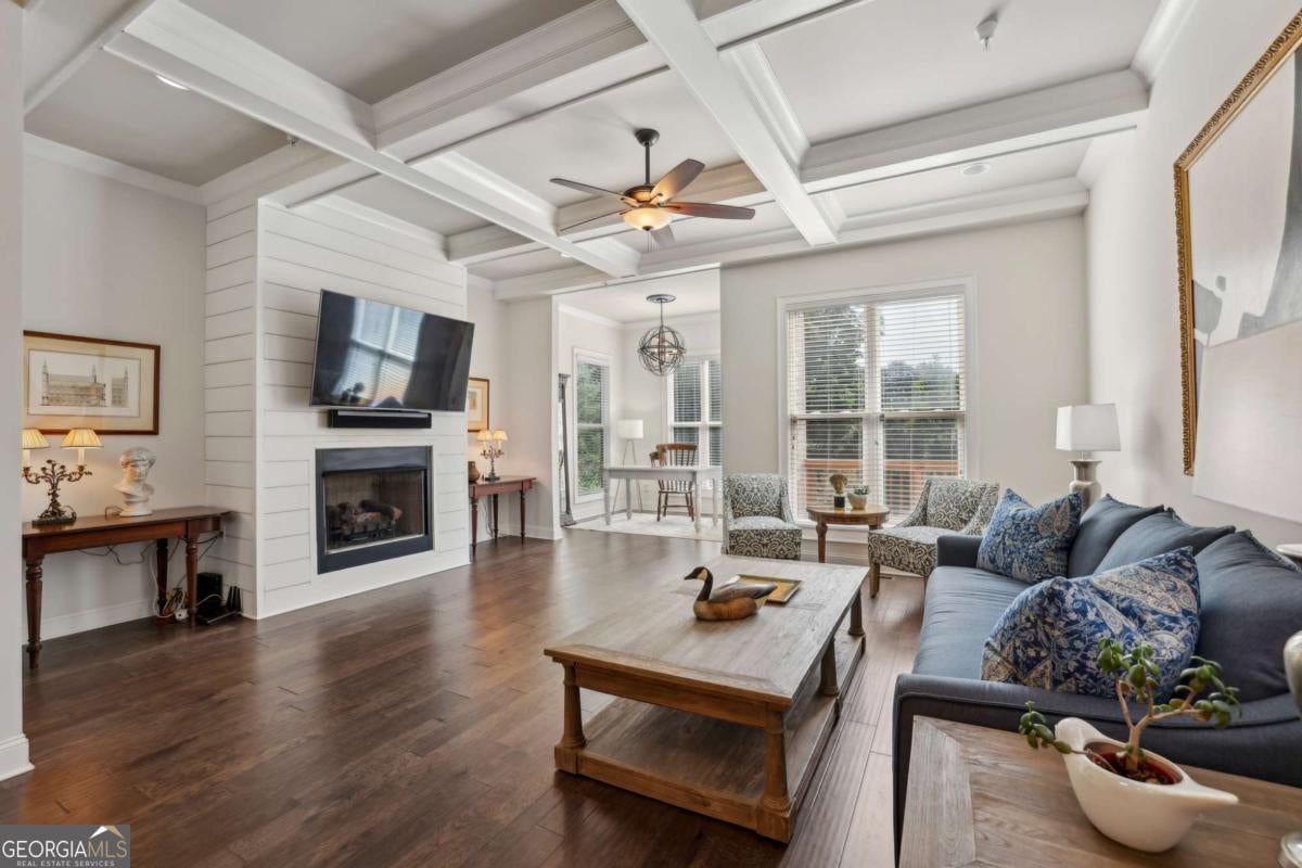 Alpharetta, Georgia, 30009, United States, 3 Bedrooms Bedrooms, ,4 BathroomsBathrooms,Residential,Active,1899885