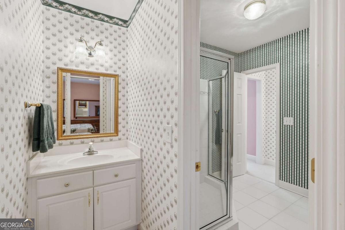 Big Canoe, Georgia, 30143, United States, 4 Bedrooms Bedrooms, ,5 BathroomsBathrooms,Residential,Active,2010164