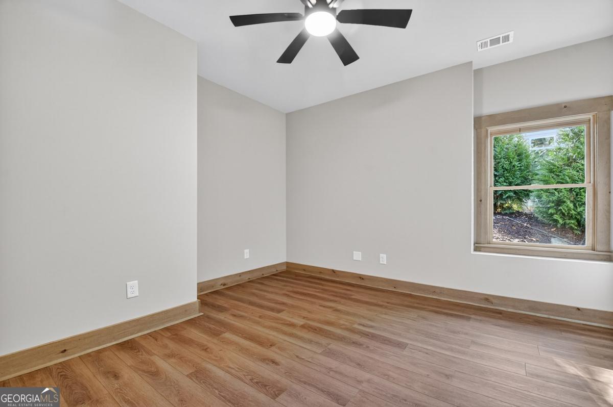 Ellijay, Georgia, 30540, United States, 4 Bedrooms Bedrooms, ,3 BathroomsBathrooms,Residential,Active,1971791