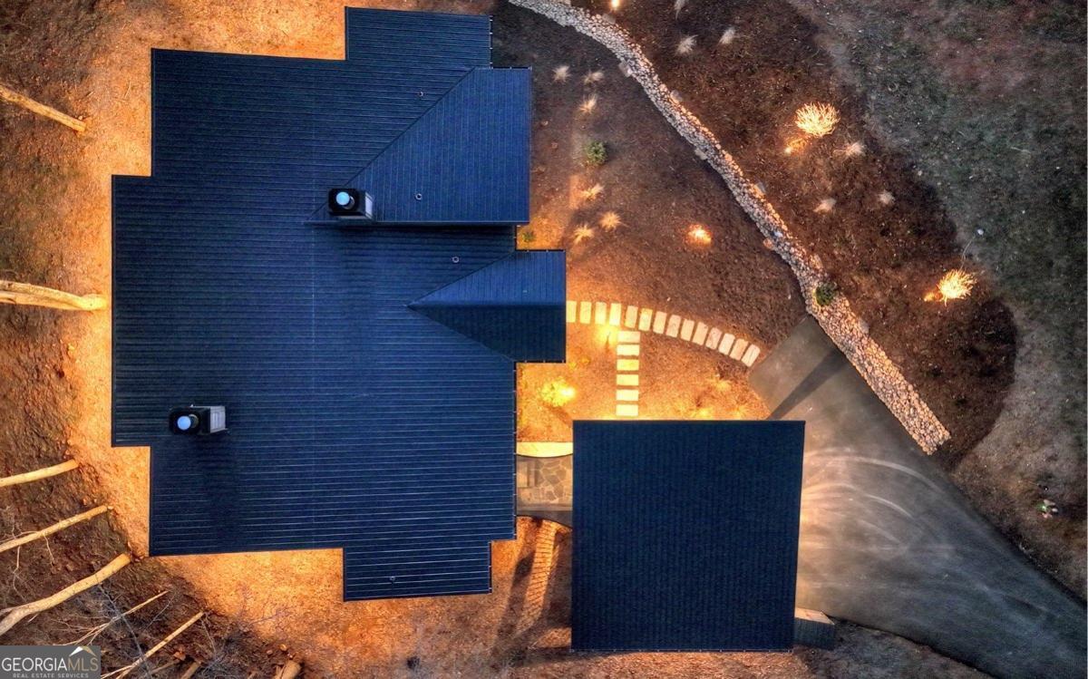 Morganton, Georgia, 30560, United States, 3 Bedrooms Bedrooms, ,4 BathroomsBathrooms,Residential,Active,2010579