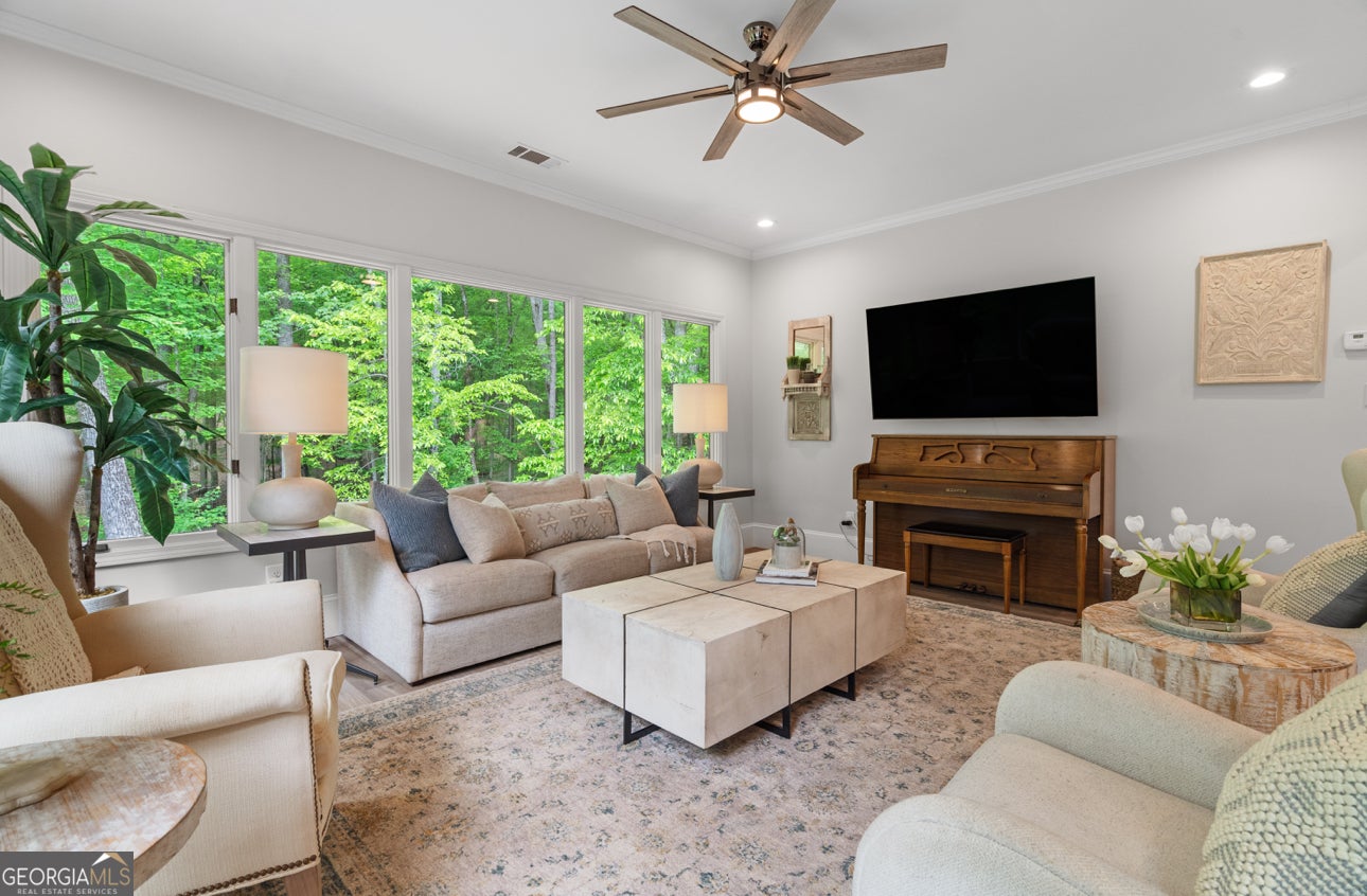 Big Canoe, Georgia, 30143, United States, 5 Bedrooms Bedrooms, ,6 BathroomsBathrooms,Residential,Active,1810518
