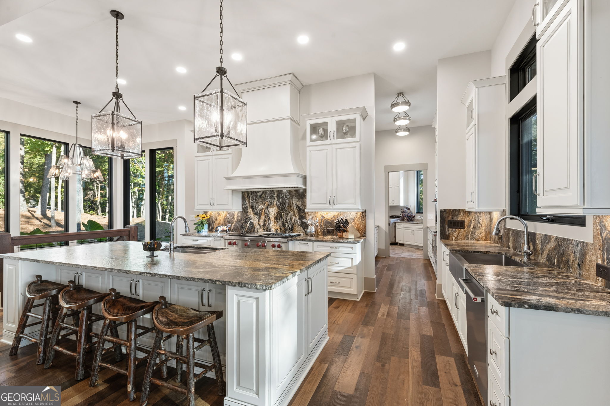 Ellijay, Georgia, 30536, United States, 3 Bedrooms Bedrooms, ,4 BathroomsBathrooms,Residential,Active,1968415