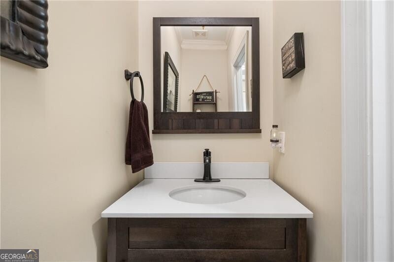 Cumming, Georgia, 30040, United States, 6 Bedrooms Bedrooms, ,5 BathroomsBathrooms,Residential,Active,2043430
