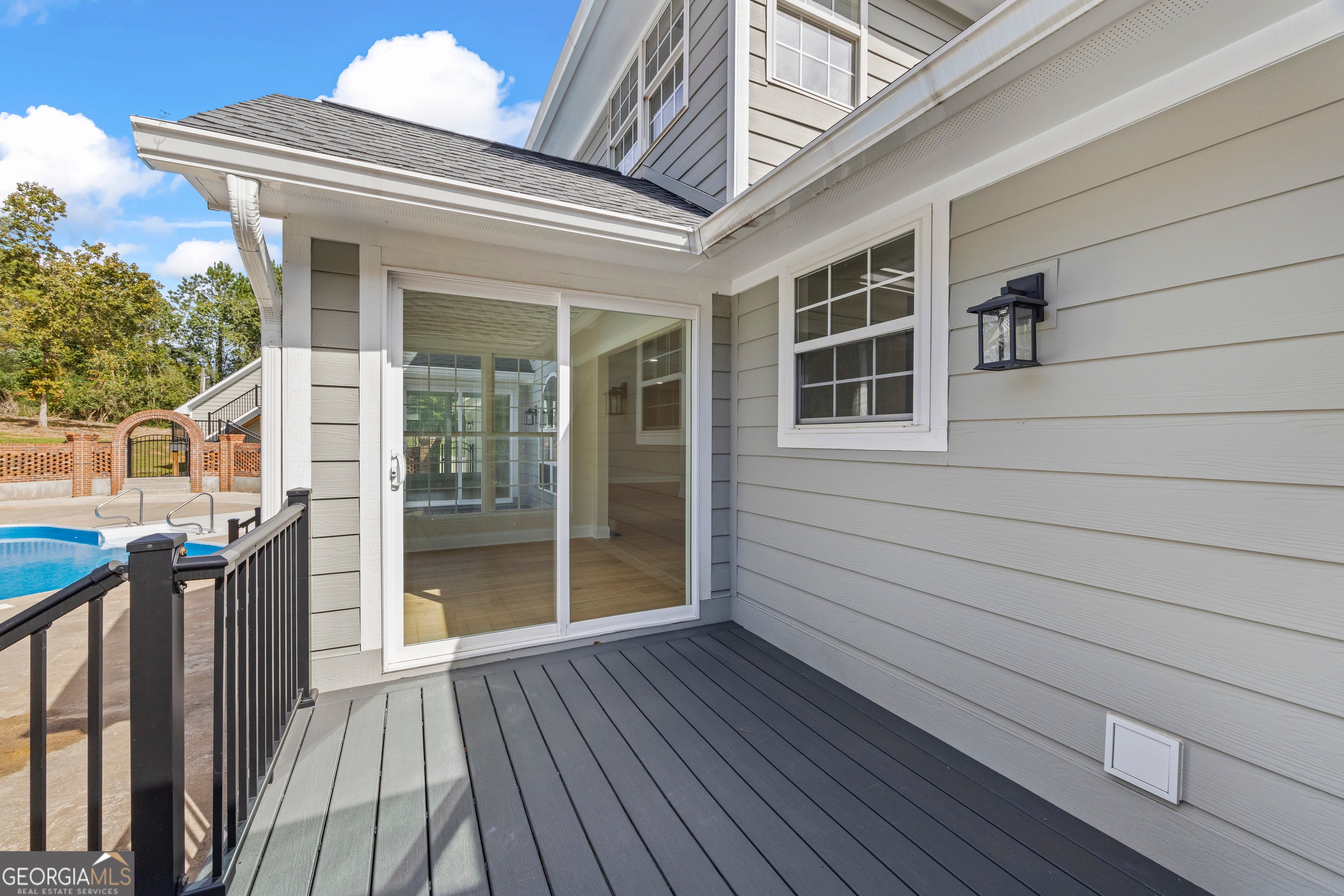 Martin, Georgia, 30557, United States, 6 Bedrooms Bedrooms, ,5 BathroomsBathrooms,Residential,Active,1964253