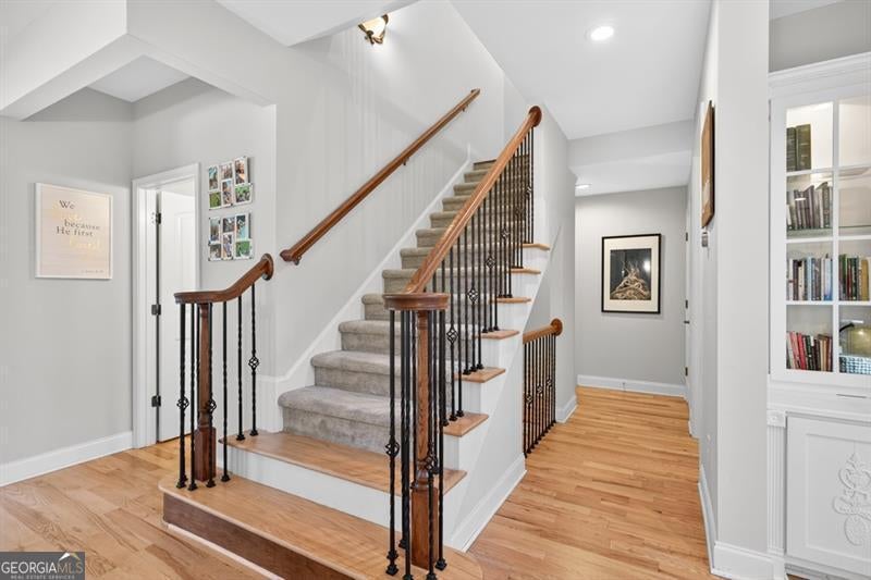 Flowery Branch, Georgia, 30542, United States, 6 Bedrooms Bedrooms, ,6 BathroomsBathrooms,Residential,Active,1898019