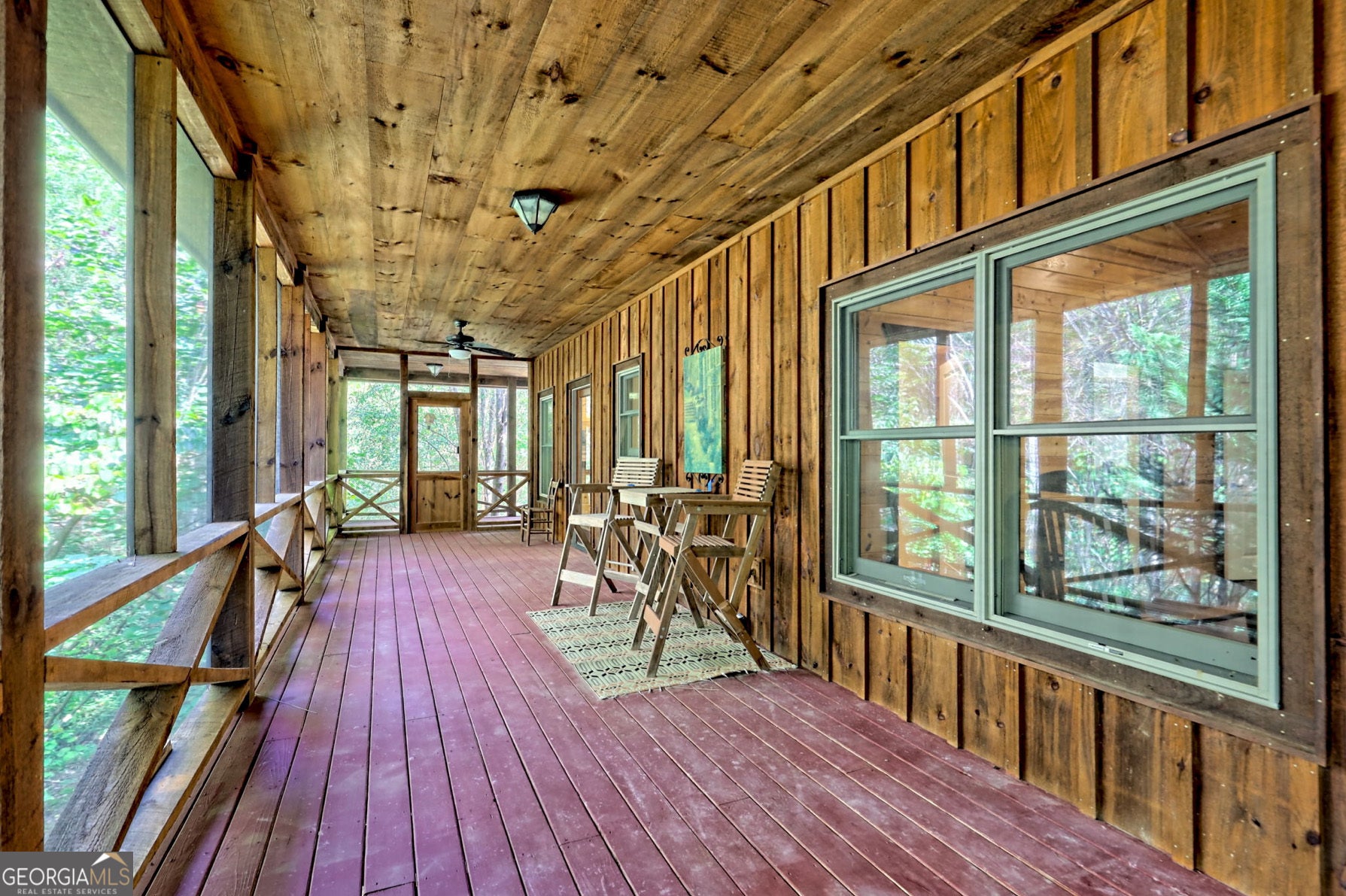 Clarkesville, Georgia, 30523, United States, 2 Bedrooms Bedrooms, ,4 BathroomsBathrooms,Residential,Active,1953278