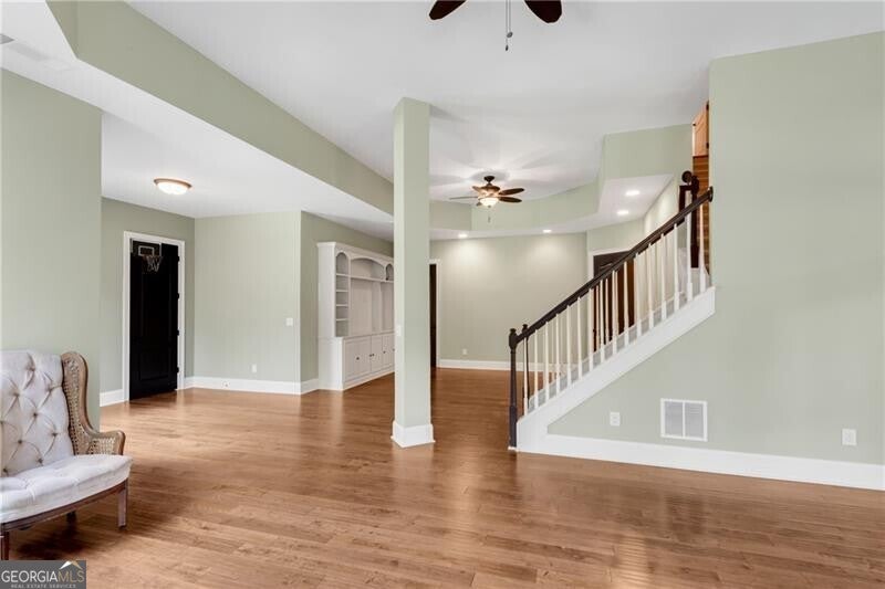 Braselton, Georgia, 30517, United States, 5 Bedrooms Bedrooms, ,5 BathroomsBathrooms,Residential,Active,1912809