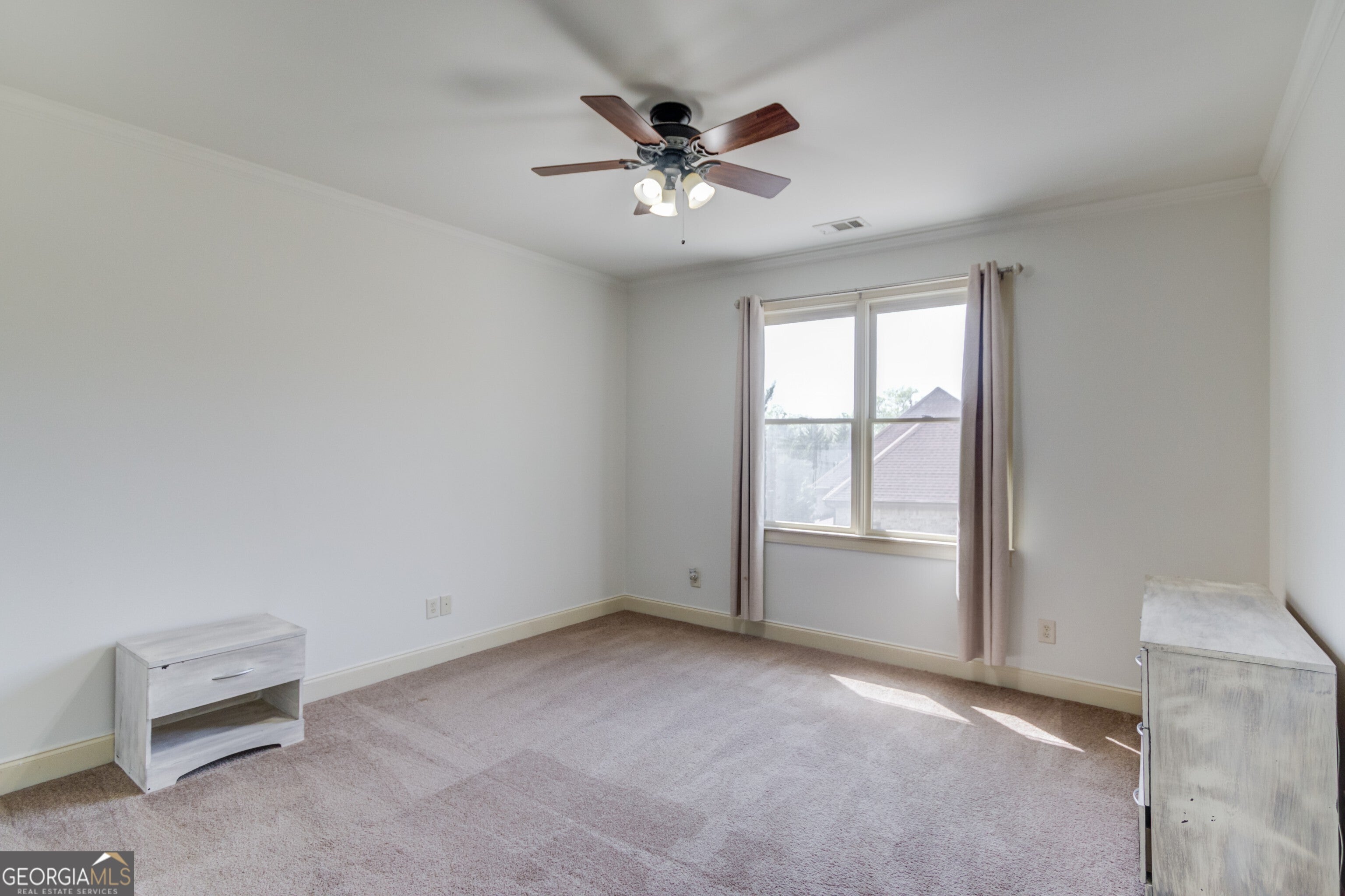 Cumming, Georgia, 30040, United States, 6 Bedrooms Bedrooms, ,7 BathroomsBathrooms,Residential,Active,1898201