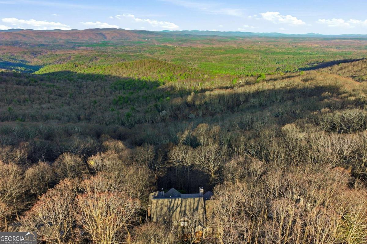 Big Canoe, Georgia, 30143, United States, 4 Bedrooms Bedrooms, ,5 BathroomsBathrooms,Residential,Active,2010164