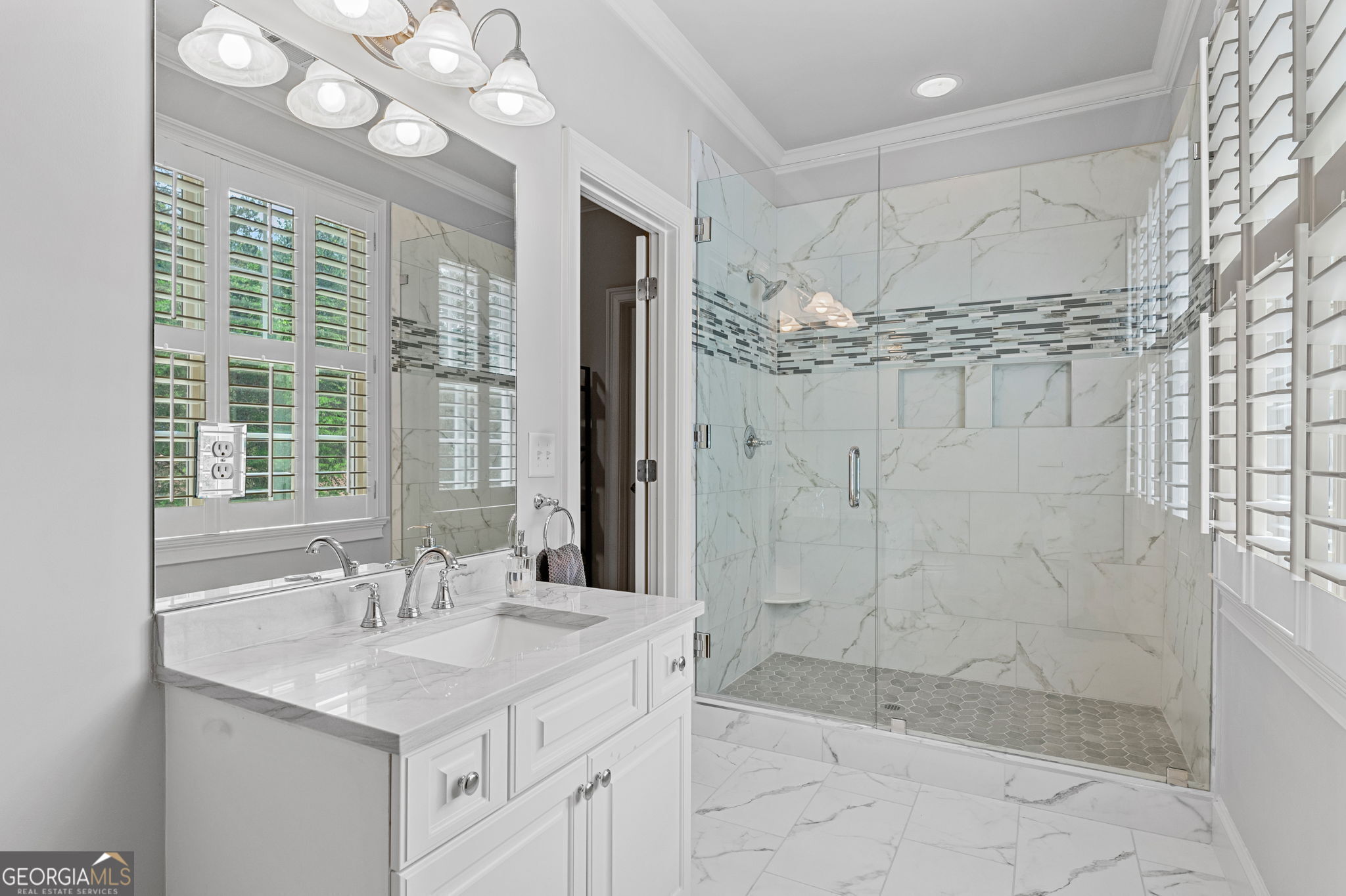 Canton, Georgia, 30115, United States, 6 Bedrooms Bedrooms, ,7 BathroomsBathrooms,Residential,Active,1831817