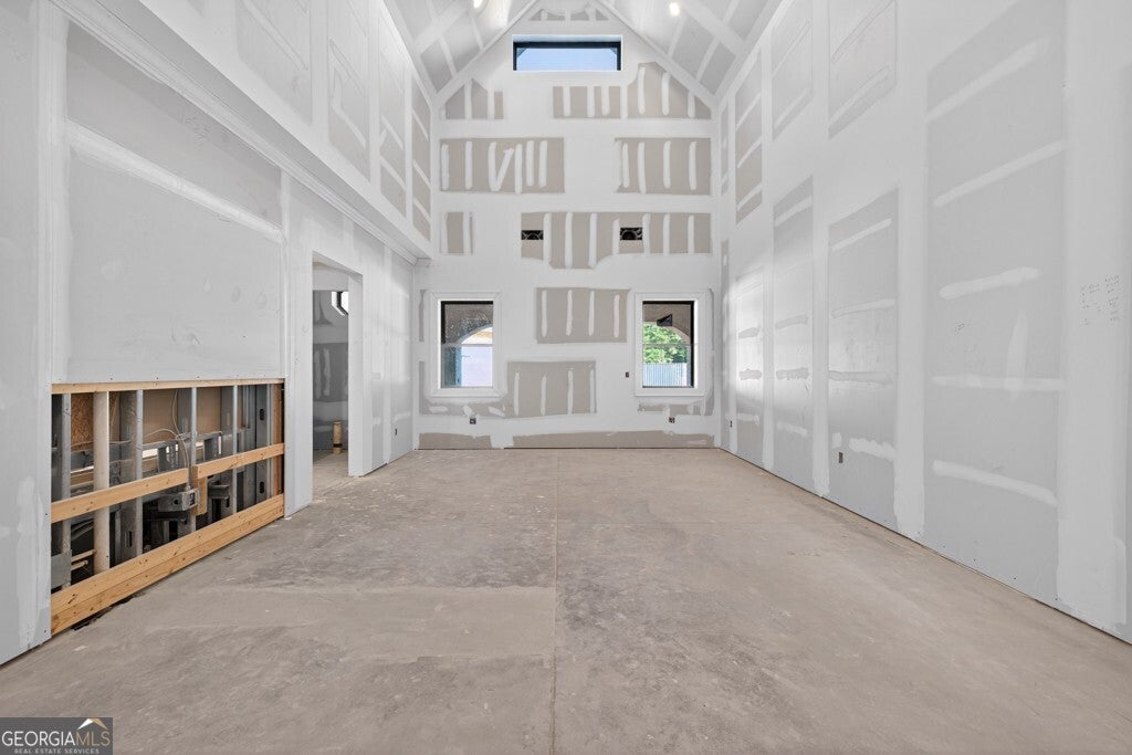 Loganville, Georgia, 30052, United States, 9 Bedrooms Bedrooms, ,10 BathroomsBathrooms,Residential,Active,1987263