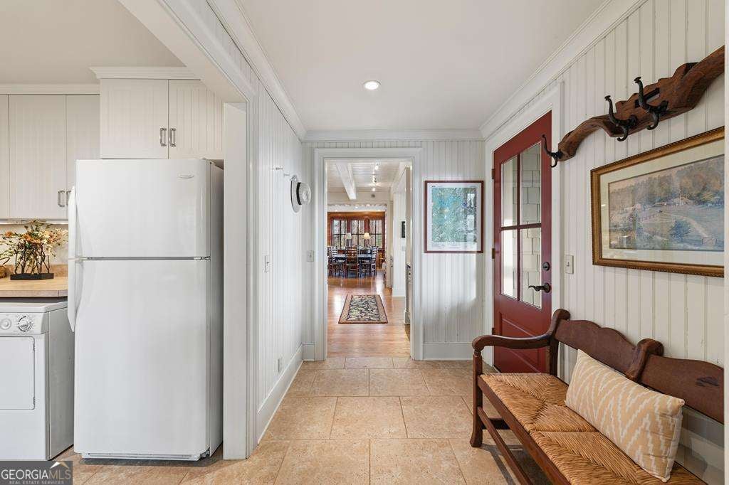 Murphy, North Carolina, 28906, United States, 5 Bedrooms Bedrooms, ,6 BathroomsBathrooms,Residential,Active,2001080