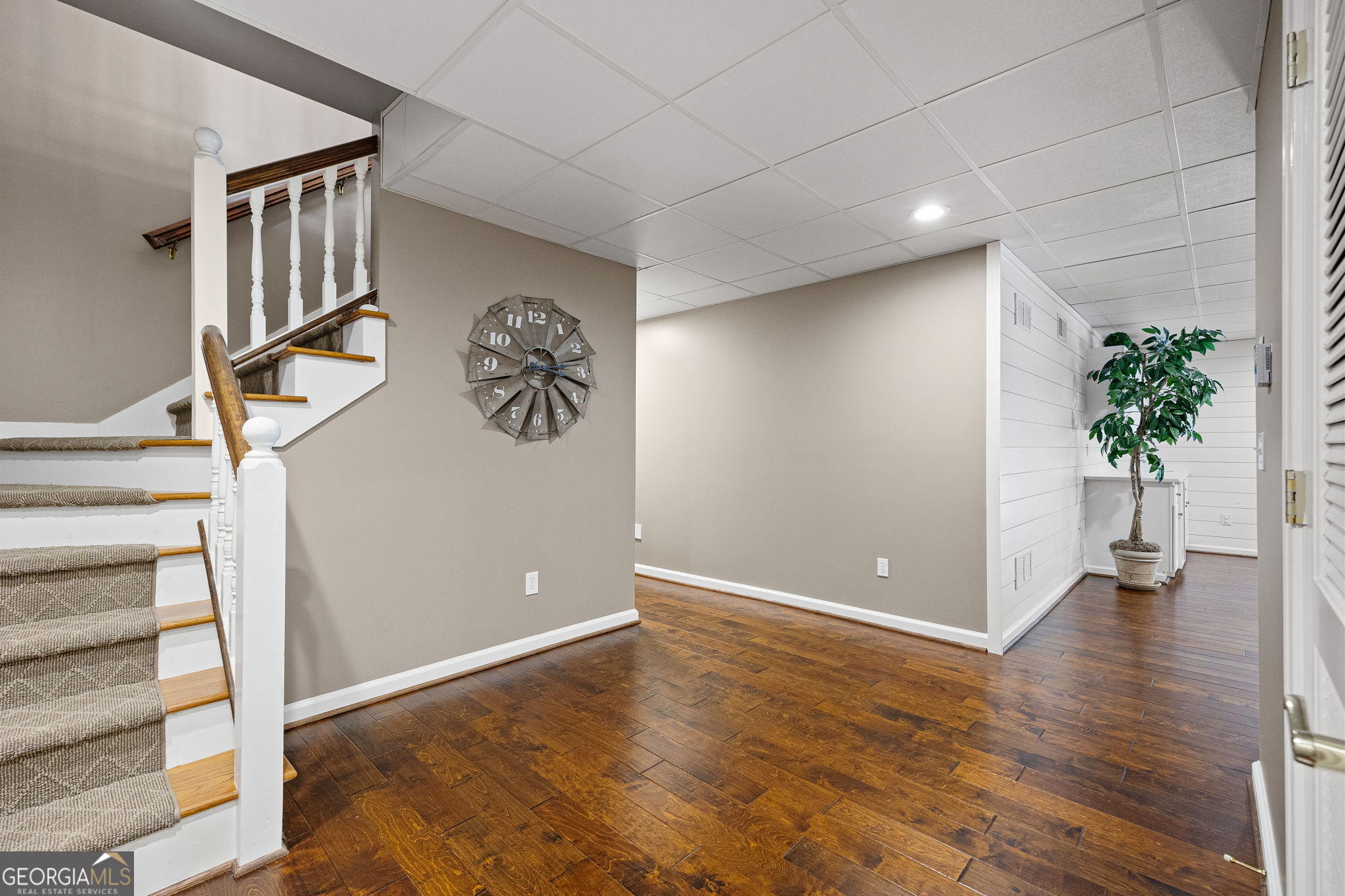 Kennesaw, Georgia, 30152, United States, 6 Bedrooms Bedrooms, ,10 BathroomsBathrooms,Residential,Active,2051971