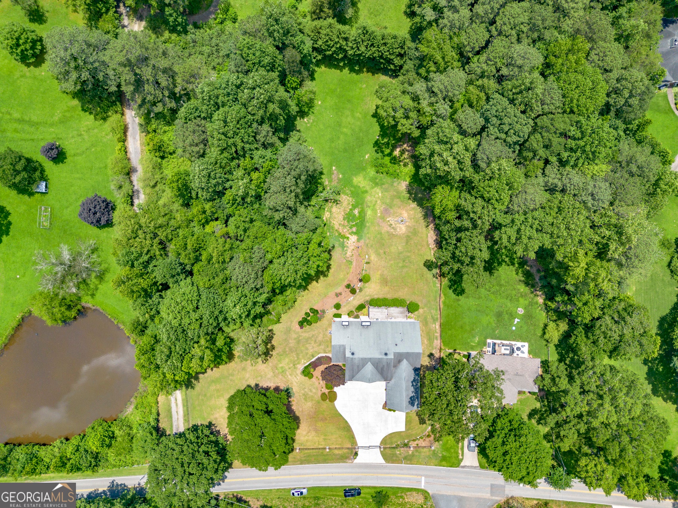Powder Springs, Georgia, 30127, United States, 6 Bedrooms Bedrooms, ,5 BathroomsBathrooms,Residential,Active,1863262