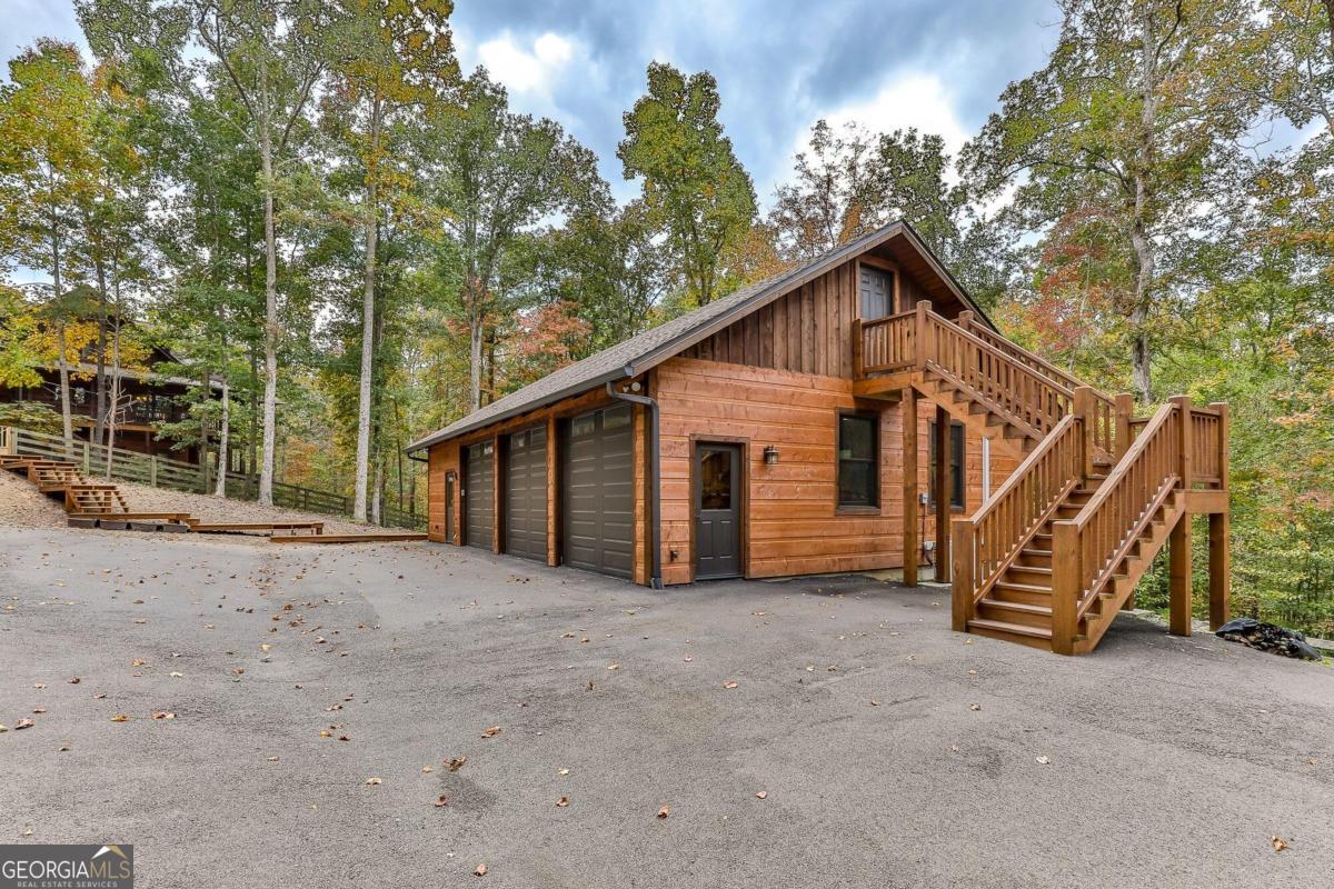 Talking Rock, Georgia, 30175, United States, 5 Bedrooms Bedrooms, ,5 BathroomsBathrooms,Residential,Active,1914617