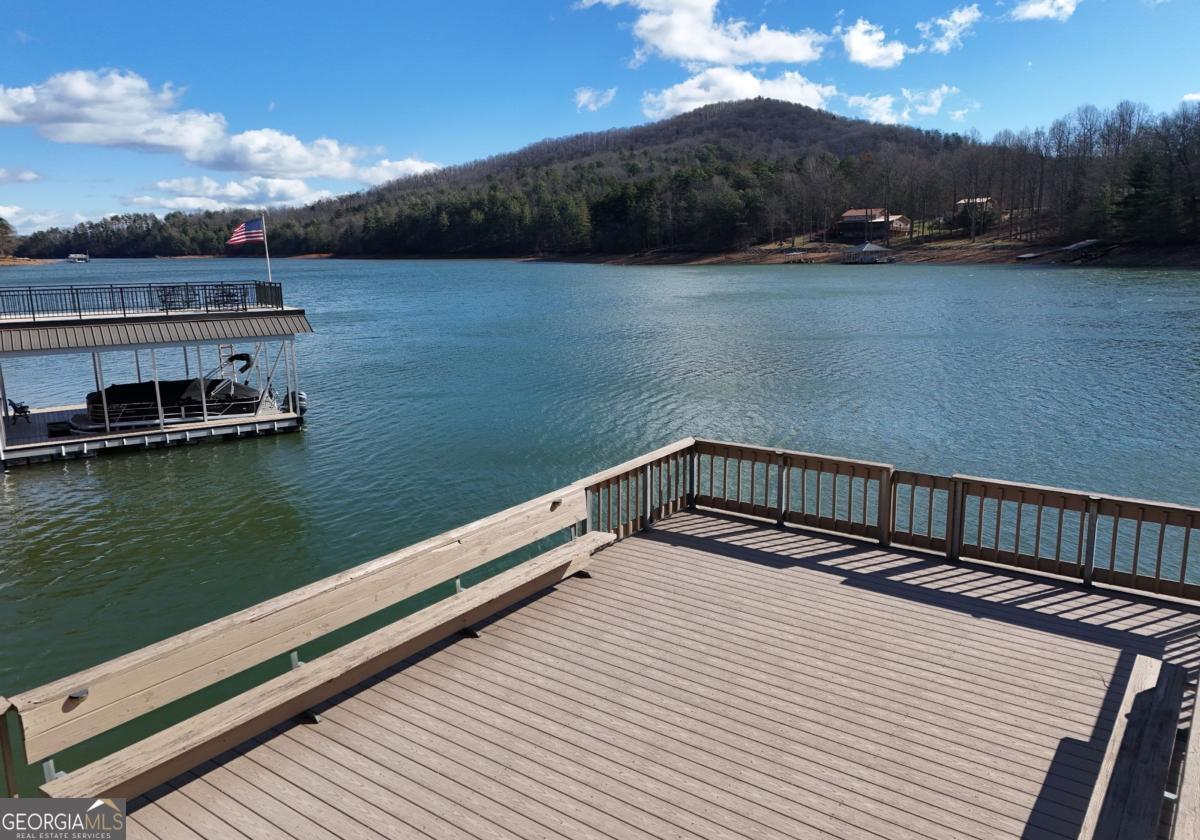 Blairsville, Georgia, 30512, United States, 3 Bedrooms Bedrooms, ,3 BathroomsBathrooms,Residential,Active,2009374