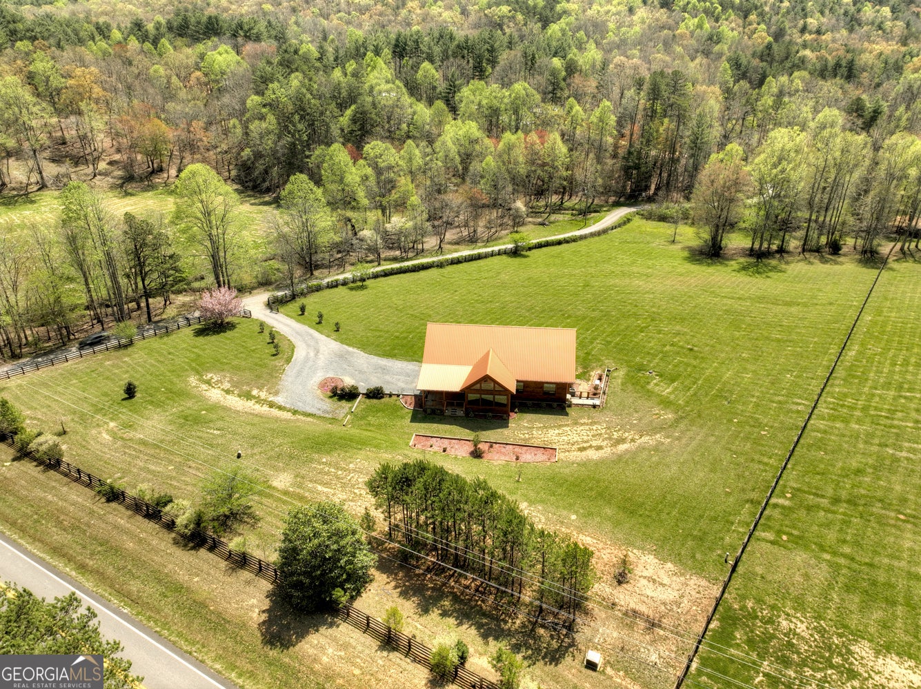 Morganton, Georgia, 30560, United States, 5 Bedrooms Bedrooms, ,3 BathroomsBathrooms,Residential,Active,1798022