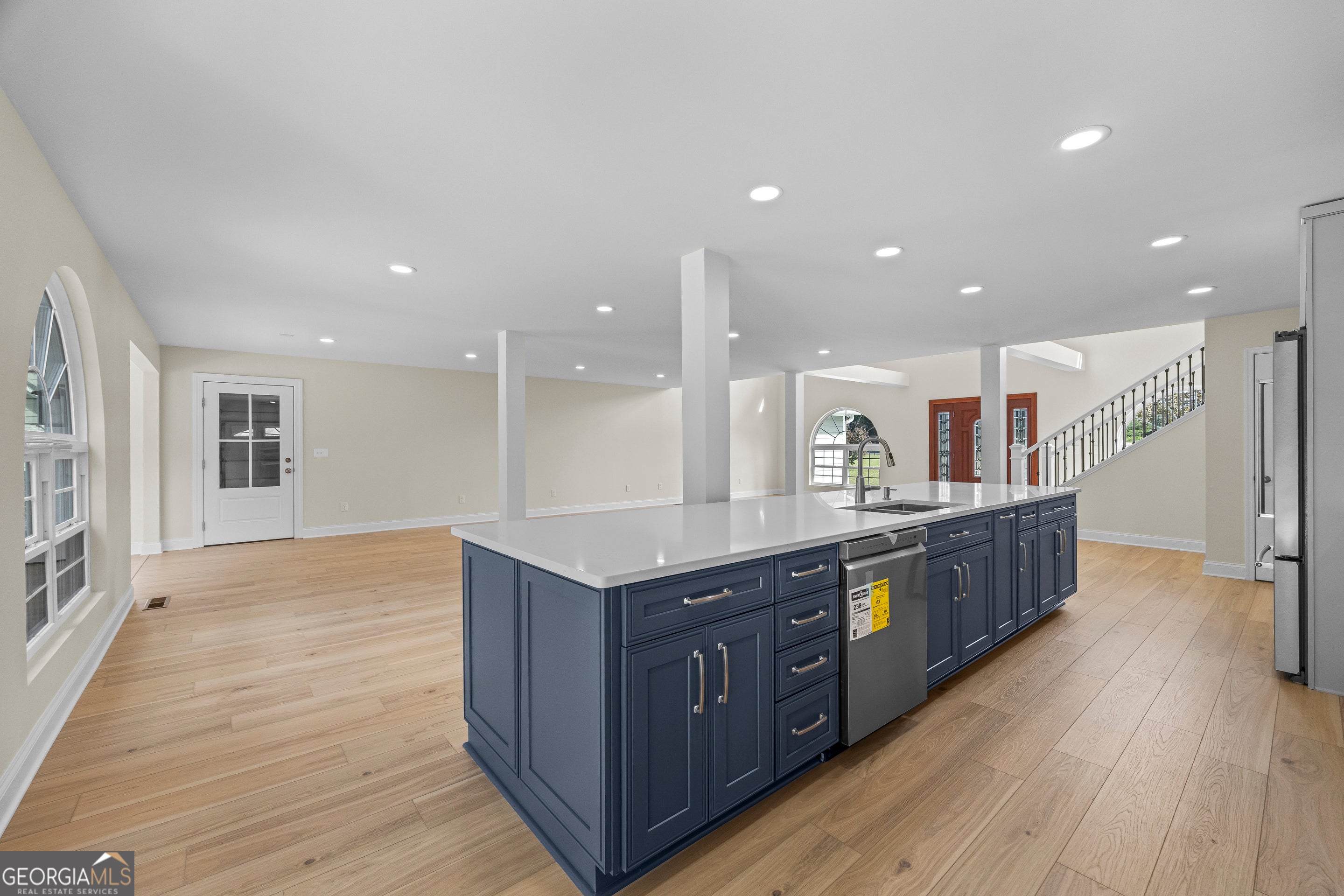 Martin, Georgia, 30557, United States, 6 Bedrooms Bedrooms, ,5 BathroomsBathrooms,Residential,Active,1964253