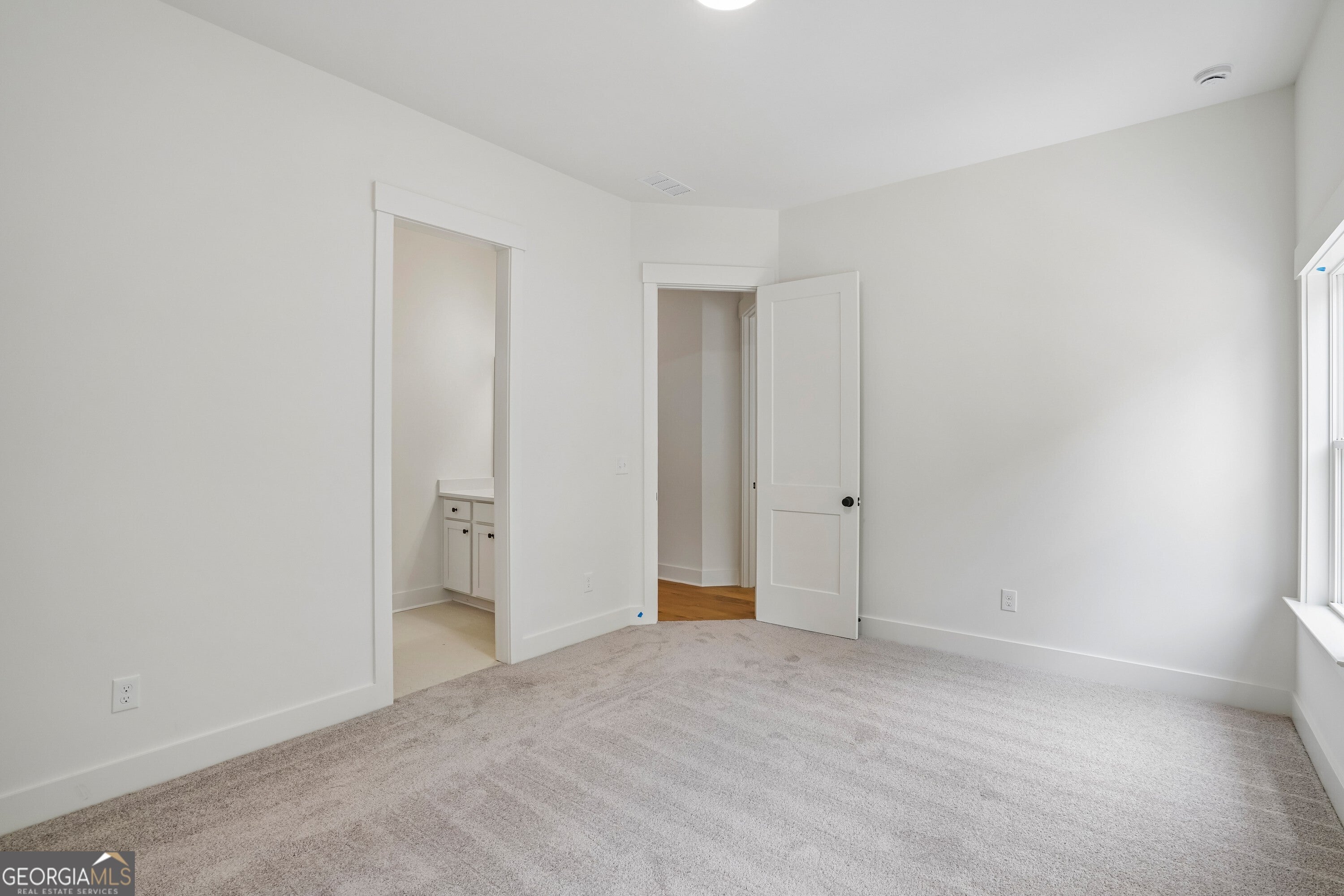 Cumming, Georgia, 30041, United States, 5 Bedrooms Bedrooms, ,5 BathroomsBathrooms,Residential,Active,2029767