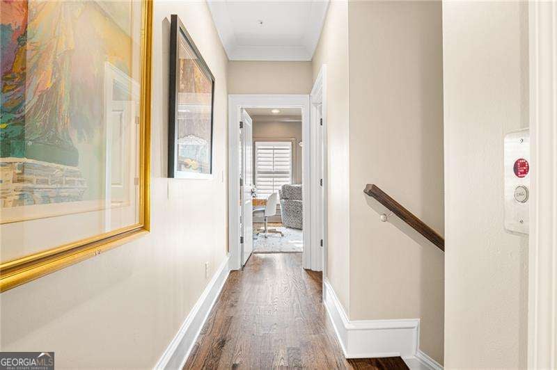 Atlanta, Georgia, 30319, United States, 3 Bedrooms Bedrooms, ,5 BathroomsBathrooms,Residential,Active,1996298